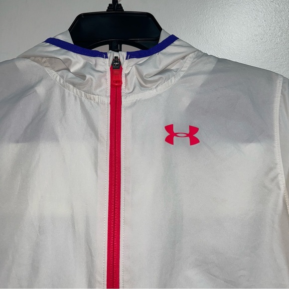 Girl's Youth Size Medium White Hooded Under Armour Jacket - Picture 3 of 8